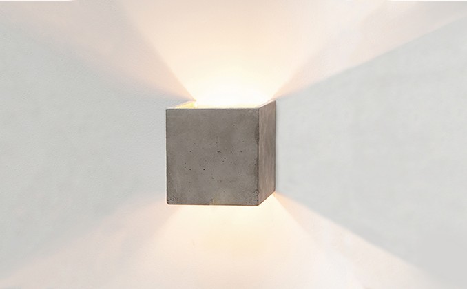 Boxo Wall Light